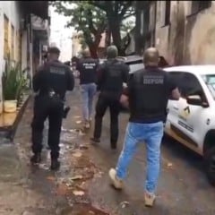 Polícia Civil prende mulher investigada por stalking durante Operação Chase em Salvador