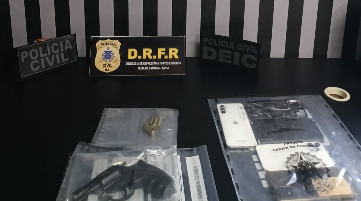 policiais civis recuperam celuares roubados