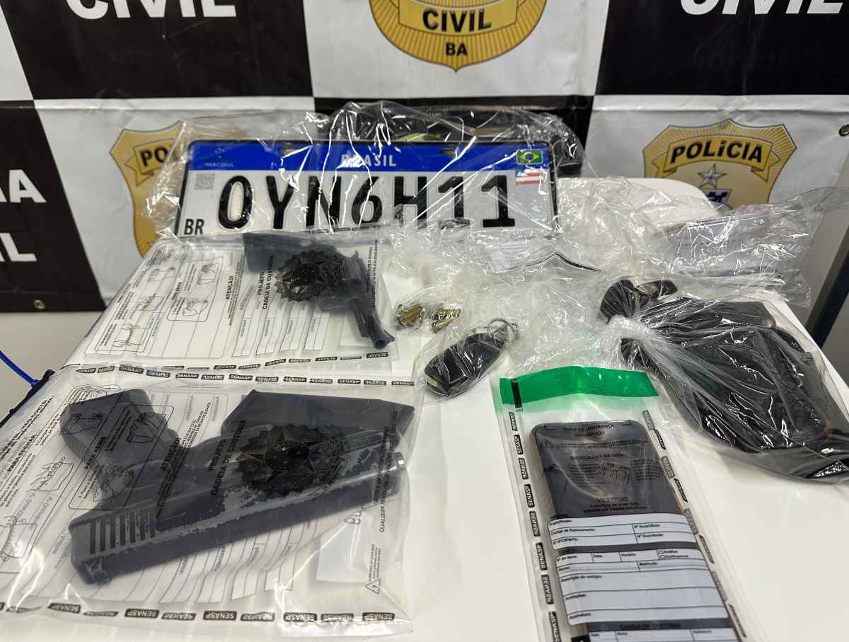 Homem é preso em flagrante por posse ilegal de arma após ameaçar ex-companheira em Feira de Santana