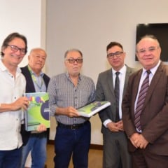 Prefeitura de Feira de Santana entrega Projeto da Lei Orçamentária Anual de 2026 na Câmara de Vereadores 