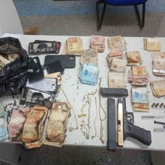 Quatro homens são presos após invadirem estabelecimento e fazerem reféns em Salvador