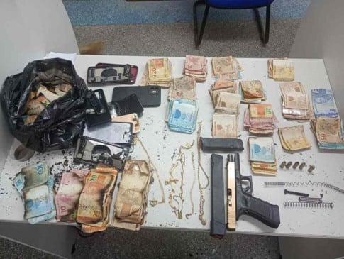 Quatro homens são presos após invadirem estabelecimento e fazerem reféns em Salvador