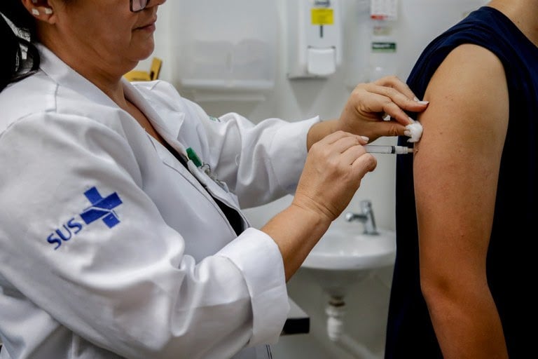 HPV: vacinação para adolescentes de 15 a 19 anos é prorrogada até dezembro de 2025