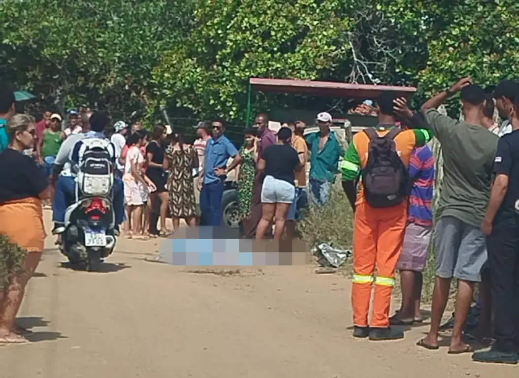 Mulher é morta com mais de 20 facadas na zona rural de Feira de Santana; ex-namorado é o principal suspeito