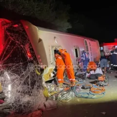 Sobe para 15 o total de vítimas no acidente com ônibus de Brumado