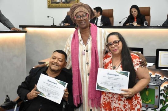 Cidadania Feirense é concedida a presidente do Centro de Integração do Deficiente e a mãe engajada em causas sociais Cidadania Feirense é concedida a presidente do Centro de Integração do Deficiente e a mãe engajada em causas sociais