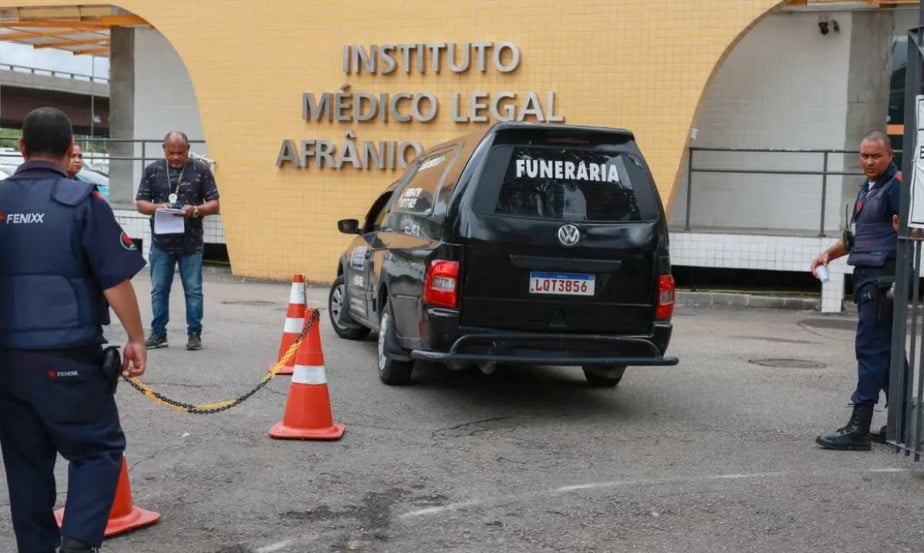 IML já liberou 89 corpos de mortos em megaoperação, diz governo do RJ IML já liberou 89 corpos de mortos em megaoperação, diz governo do RJ