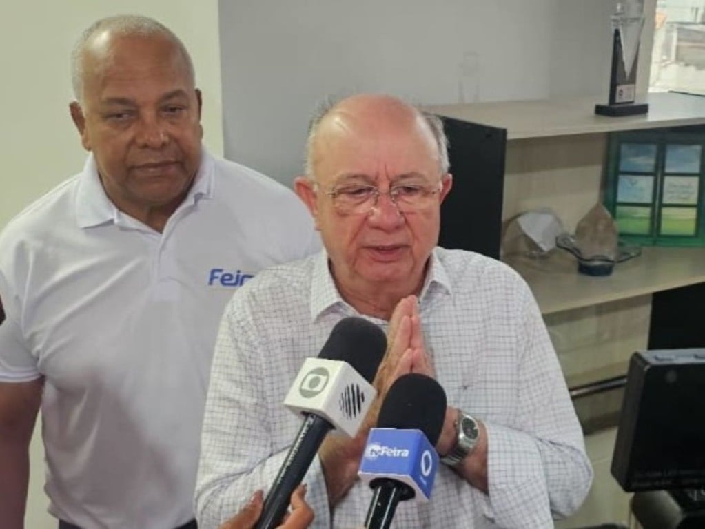 Prefeito José Ronaldo de Carvalho
