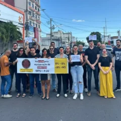 Servidores do Ministério Público da União protestam por igualdade salarial com o judiciário