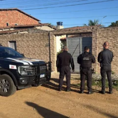 Polícia Civil cumpre mandados da Operação Pharos II em três municípios baianos