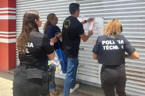Operação apreende cerca de 5 mil produtos irregulares e interdita farmácias em Ilhéus