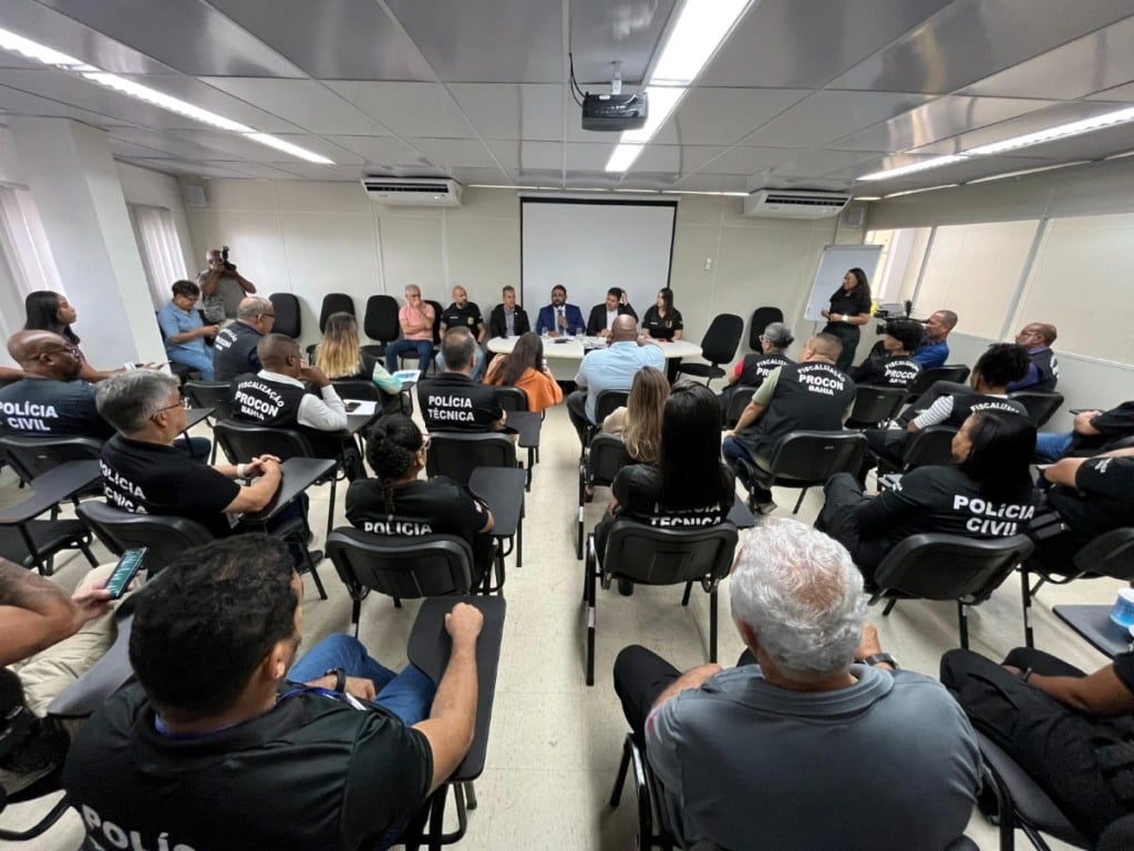 Operação integrada do Governo do Estado contra bebidas adulteradas recolhe primeiras amostras para análise