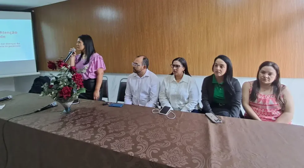 Palestra de abertura do Outubro verde e rosa