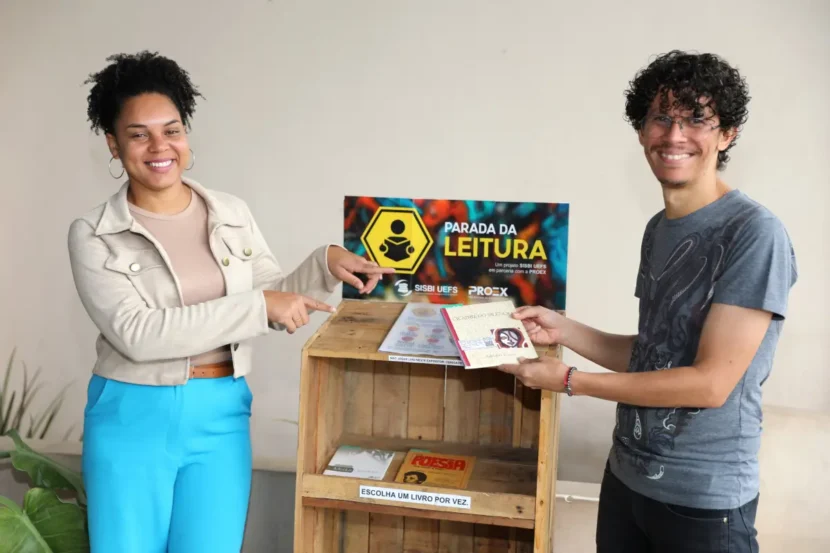 Projeto da Uefs leva livros gratuitos para comunidade interna e externa Projeto da Uefs leva livros gratuitos para comunidade interna e externa