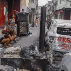 Rio de Janeiro - Operação Contenção