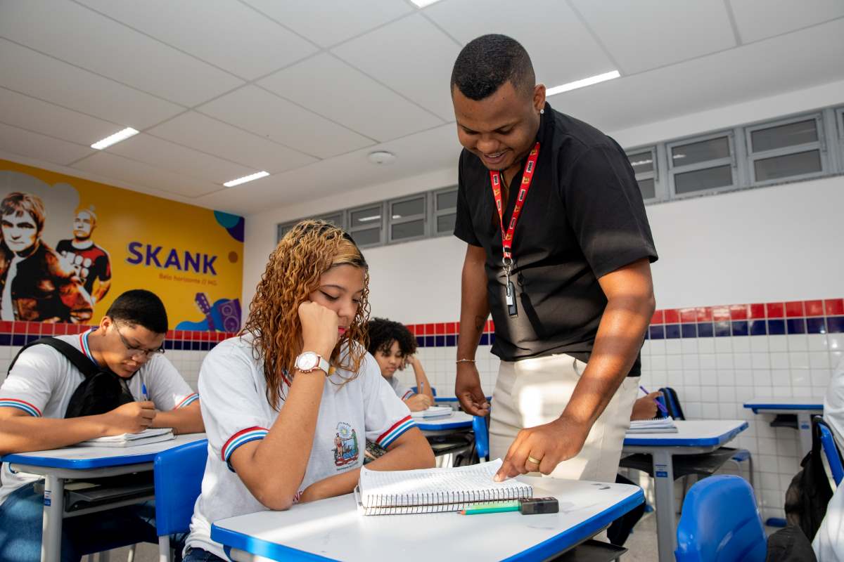 SEC convoca 69 professores do Ensino Profissional selecionados em processo seletivo