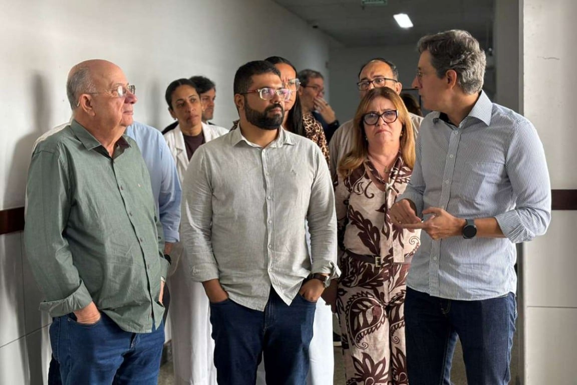 Visita do Prefeito no Hospital Couto Maia