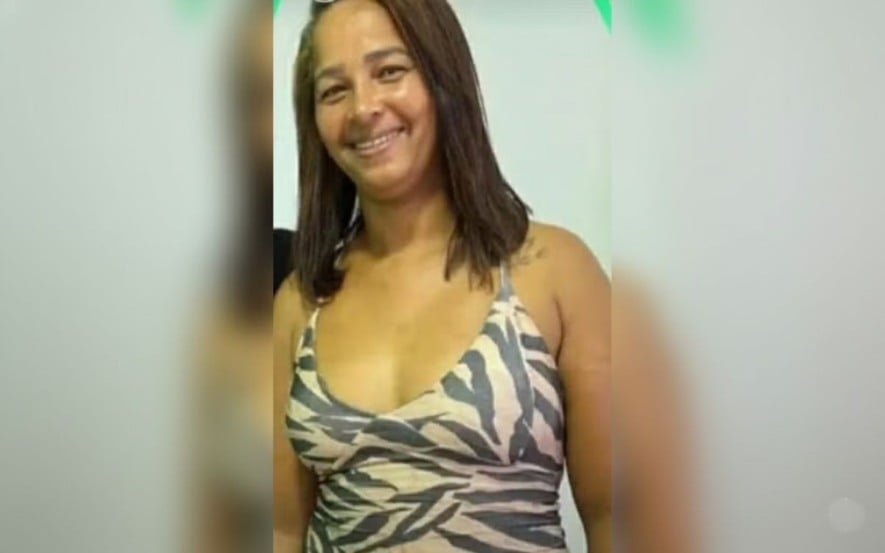 Adriana Sales dos Santos Adriana Sales dos Santos