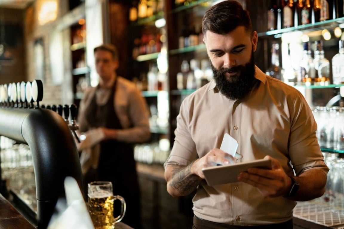 Bar
