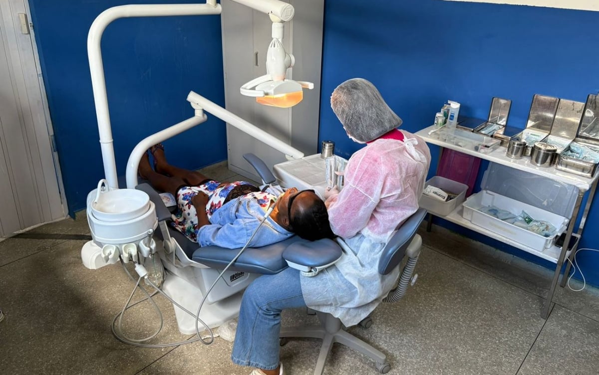 cirugiã-dentista