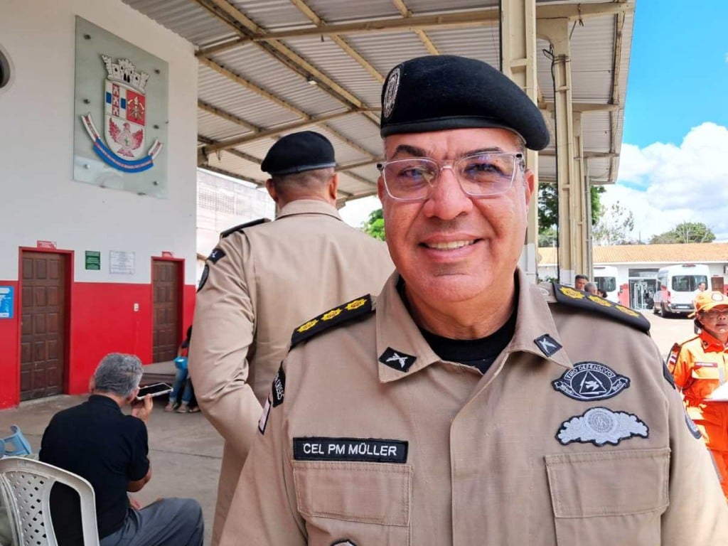 Cel. Müller, comandante do CPRL