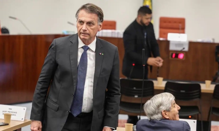 Condenação de Bolsonaro é publicada; defesa tem direito a recurso