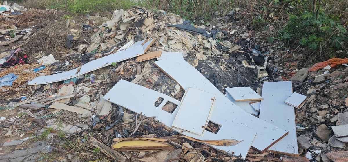 Após denúncias de lixões irregulares no bairro Muchila, Sesp promete criação de estação temporária para descarte