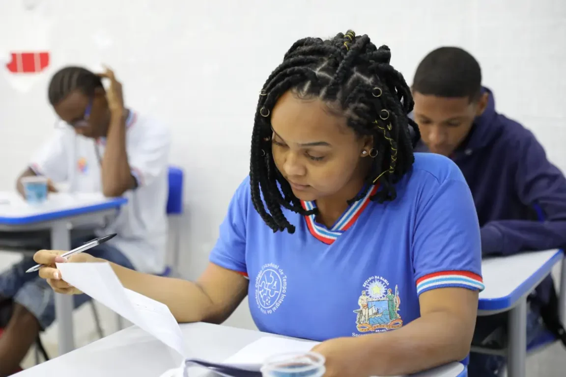 Começa na segunda (20) prova do Sistema de Avaliação da Educação Básica saeb
