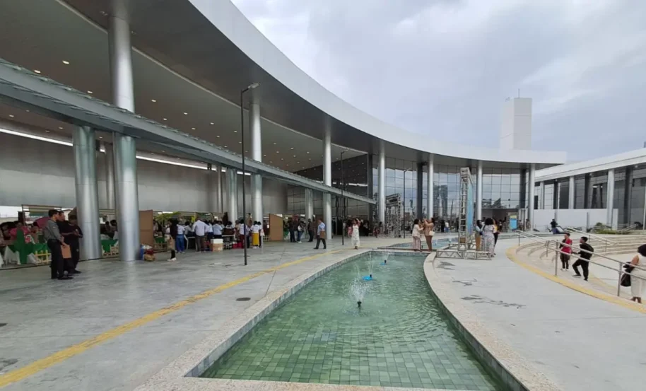 Encontro sobre empreendedorismo atrai centenas de empresários de várias cidades baianas em Feira de Santana Encontro sobre empreendedorismo atrai centenas de empresários de várias cidades baianas em Feira de Santana