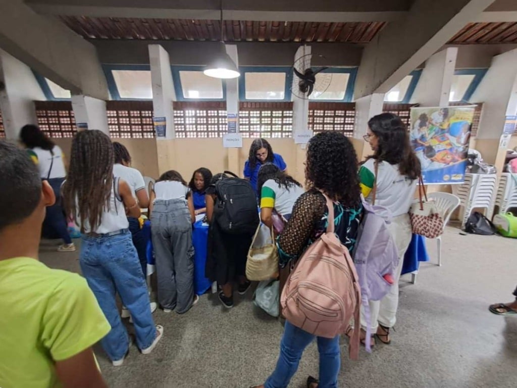 Intercâmbio Cultural reúne escolas do campo para celebrar 25 anos do projeto Baú de Leitura
