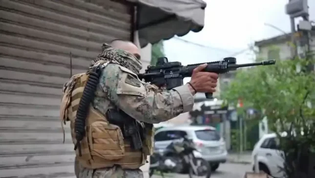 Megaoperação em 15 comunidades do Rio de Janeiro deixa sete pessoas mortas após confrontos