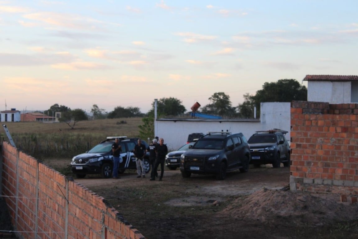 Operação da Polícia Civil em Santa Bárbara