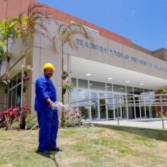 Novo Teatro da Uefs entra na fase final com testes de som e iluminação