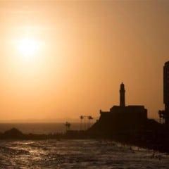 Verão na Bahia deve atingir temperaturas de até 38º; sensação térmica pode superar os 40º segundo Climatempo