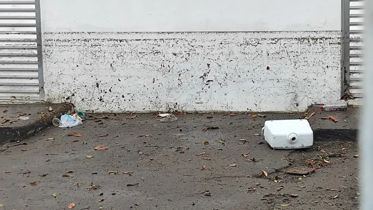 Após fortes chuvas, lama toma conta de ruas no bairro Cidade Nova; moradores cobram limpeza e esgotamento sanitário na região