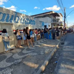 Candidatos avaliam desempenho no segundo dia do Enem em Feira de Santana