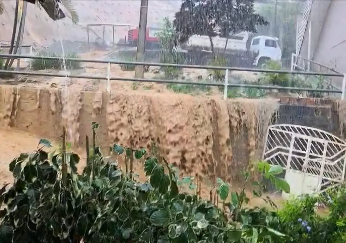 Temporal provoca transtornos em Mutuípe