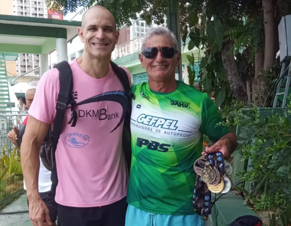 Feirense de 60 anos brilha no Brasileiro Master de Natação e segue batendo recordes nas águas