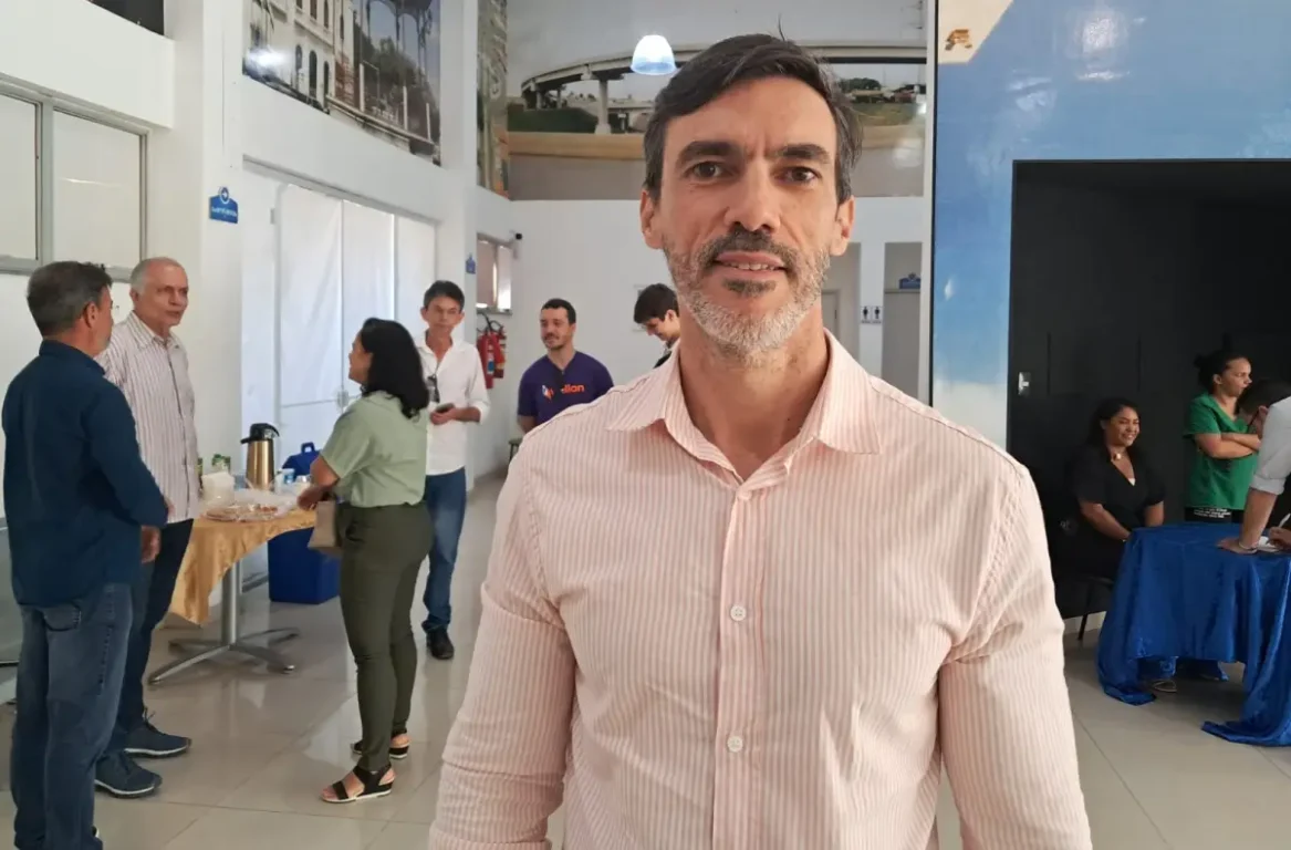 Prefeitura firma parceria com associação de TI para instalação de Comitê da Assespro em Feira de Santana