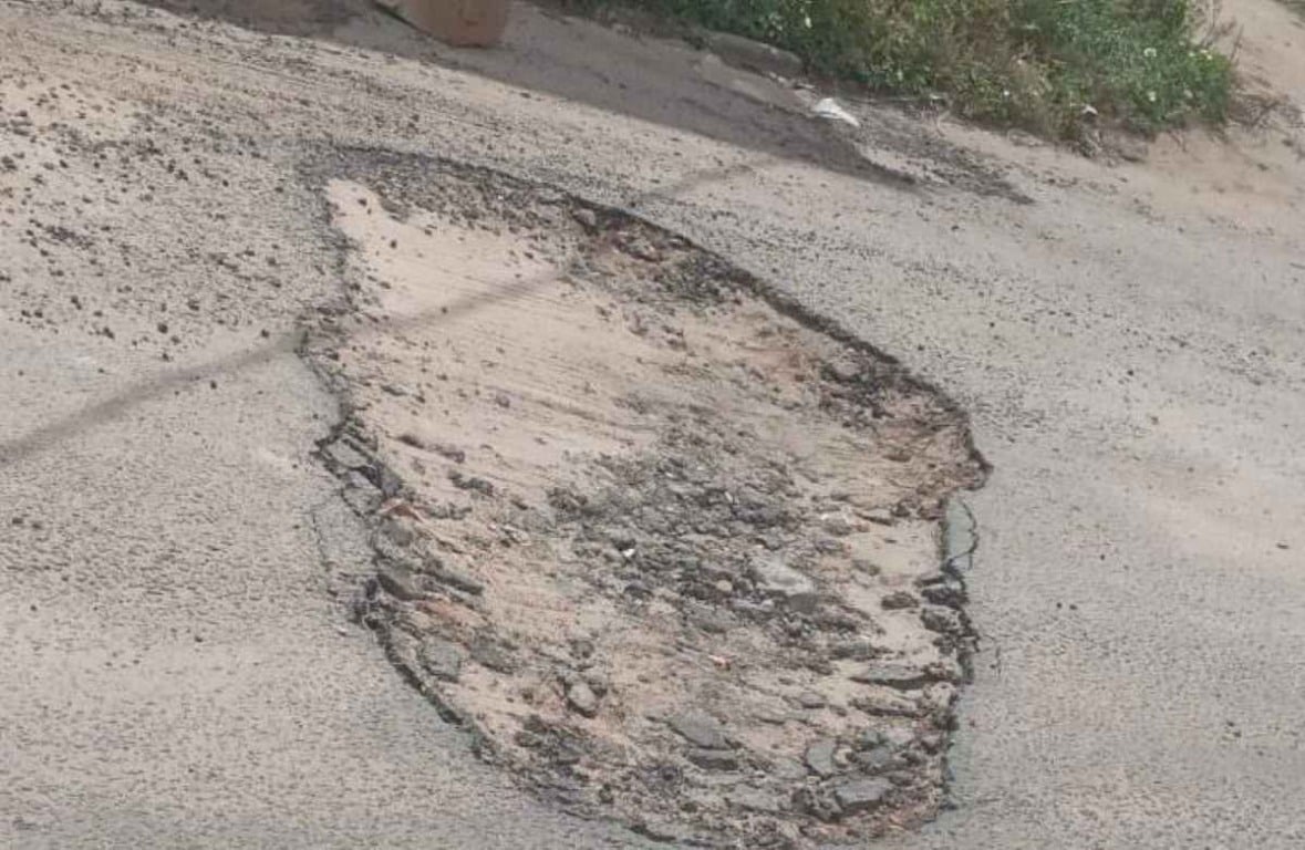 Rua Doutor João Durval Carneiro no bairro Queimadinha