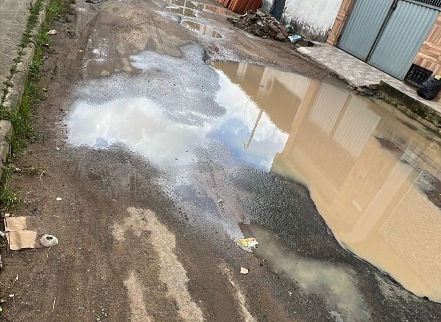 Tv. do Sítio Novo e Rua Dois Irmãos.