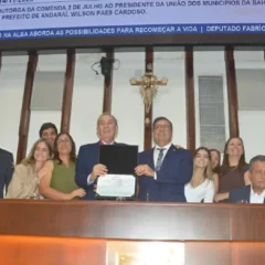 Presidente da UPB é homenageado com a Comenda 2 de Julho em sessão especial da ALBA