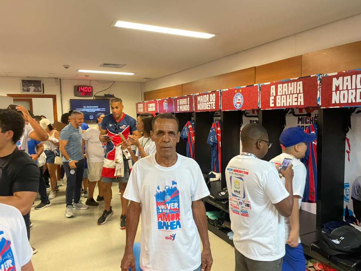 Embaixada Tricolor BBMB leva assistidos pela Apae para assistir Bahia x Bragantino na Arena Fonte Nova  Embaixada Tricolor BBMB leva assistidos pela Apae para assistir Bahia x Bragantino na Arena Fonte Nova