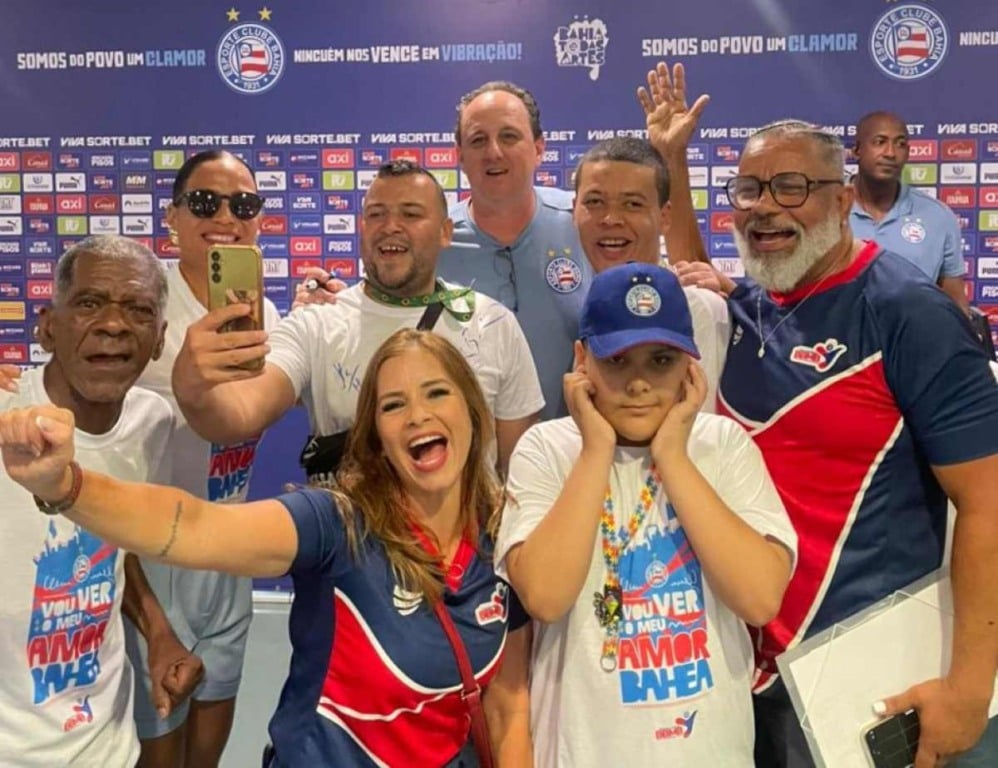 Embaixada Tricolor BBMB leva assistidos pela Apae para assistir Bahia x Bragantino na Arena Fonte Nova