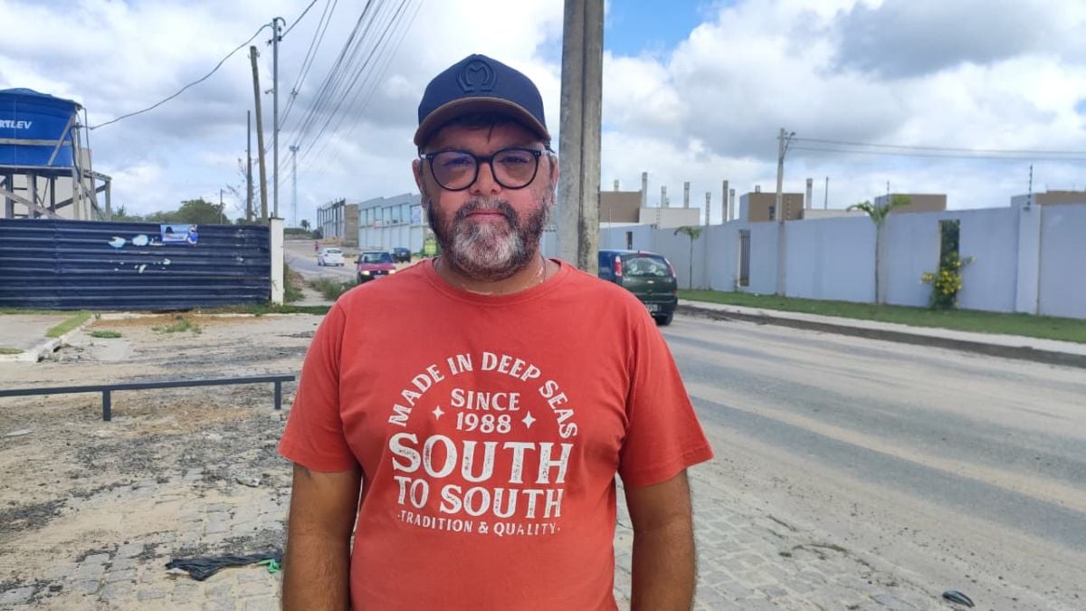 buracos na antiga estrada