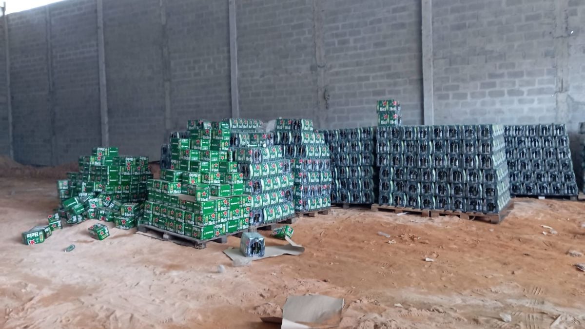 cerveja furtada encontrada em galpão de Salvador