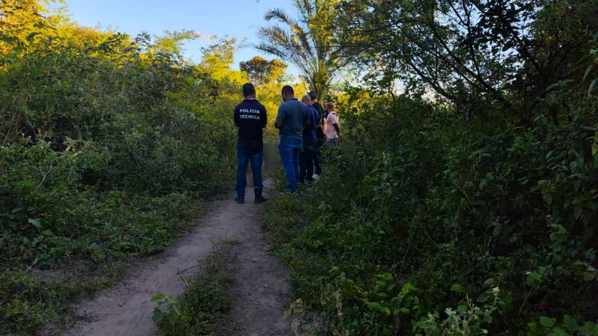 Corpo é encontrado em área de mata próximo ao presídio de Feira de Santana