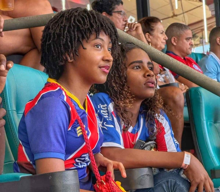 Estudantes da rede municipal de Antônio Cardoso assistem Bahia x Bragantino na Arena Fonte Nova