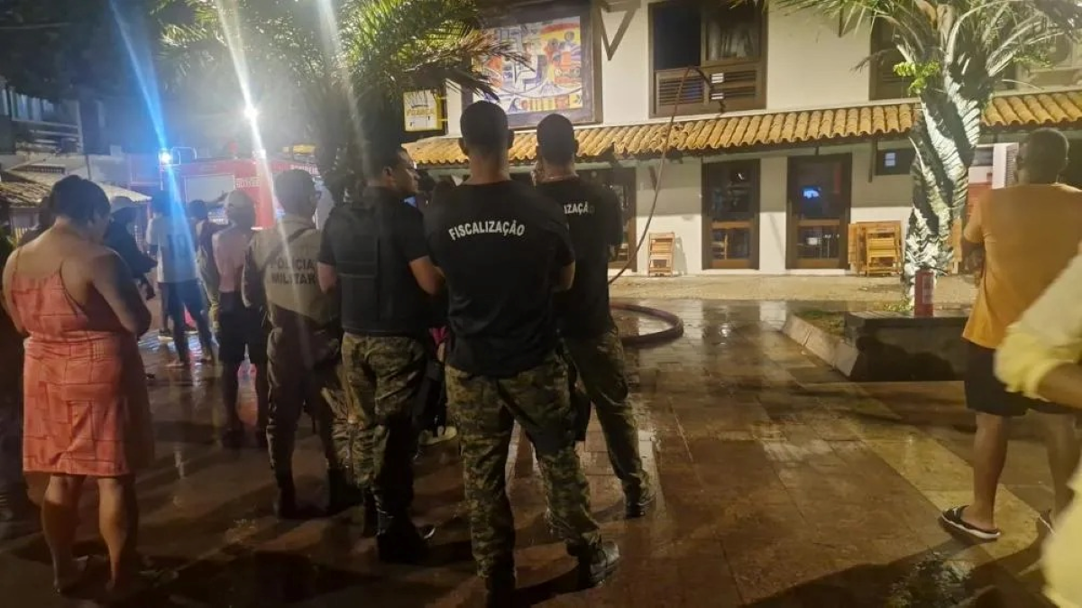 incêndio residência praia do forte morre menina