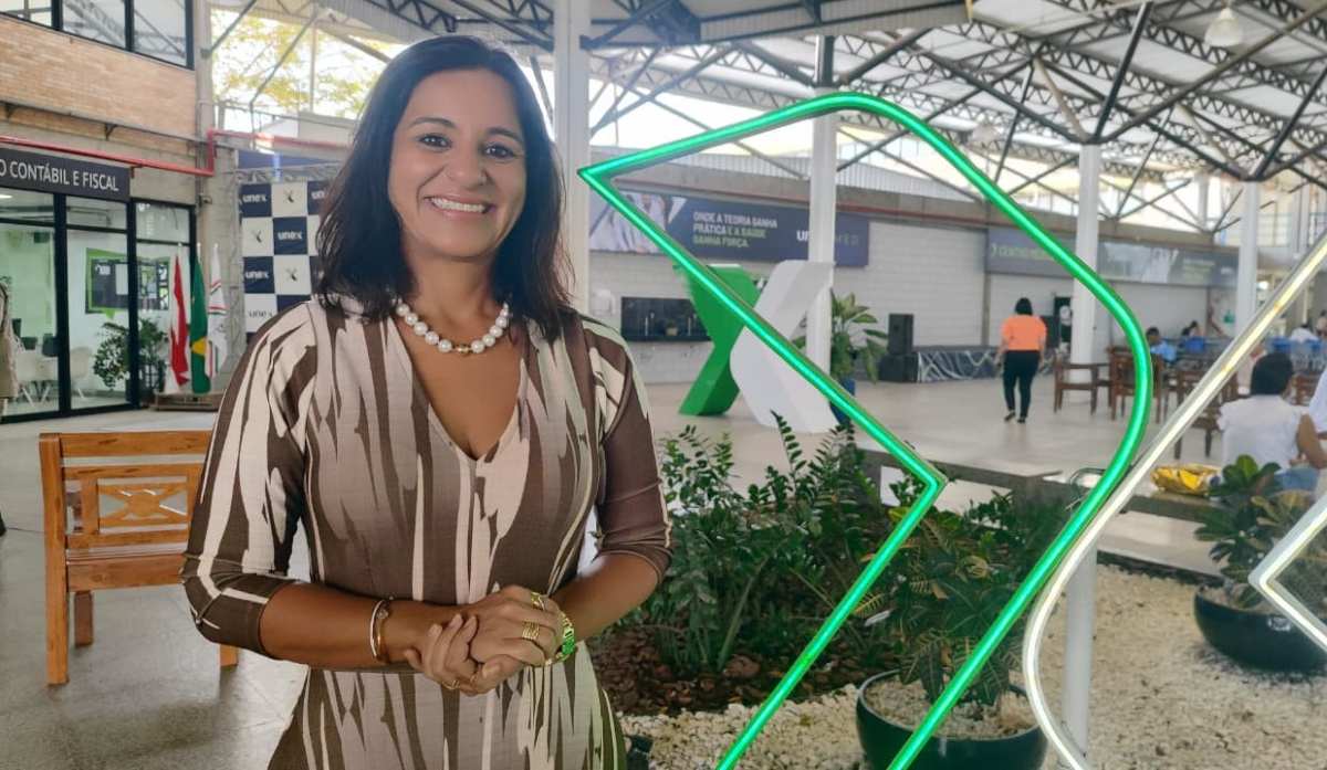 Marcly Amorim, reitora da Unex